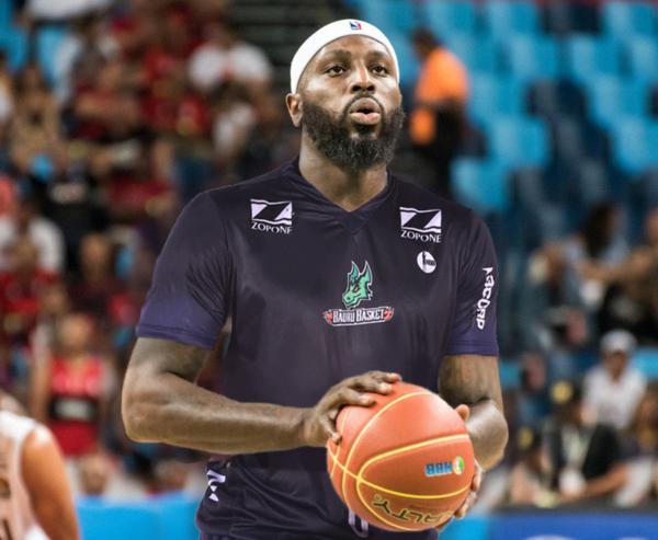 Tyrone Curnell é o novo reforço do Bauru Basket