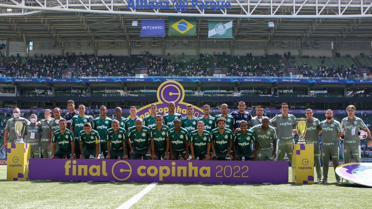 Palmeiras é eleito o melhor time do mundo, título inédito para o país 