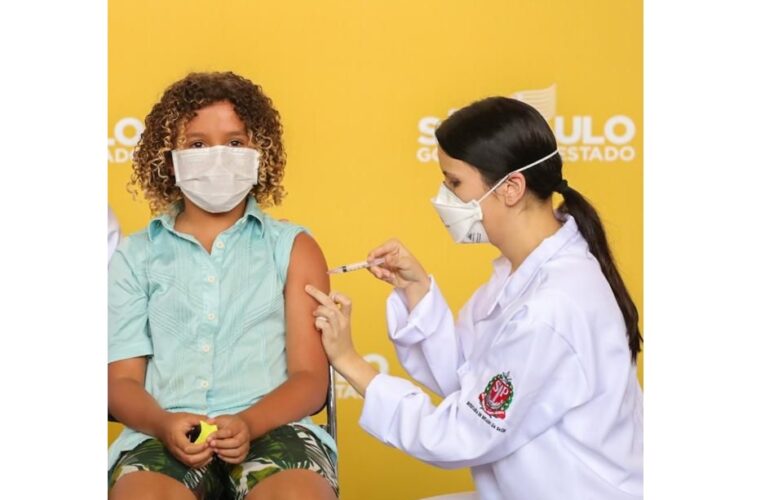 Saúde realiza vacinação de todas as crianças contra a Covid-19 neste sábado