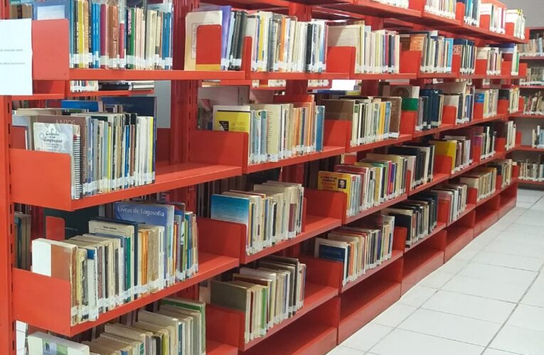 Biblioteca Municipal está fechada para reforma