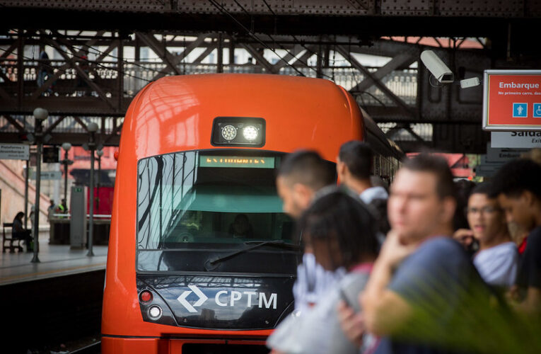 Greve em SP: Governo decreta ponto facultativo nesta terça-feira