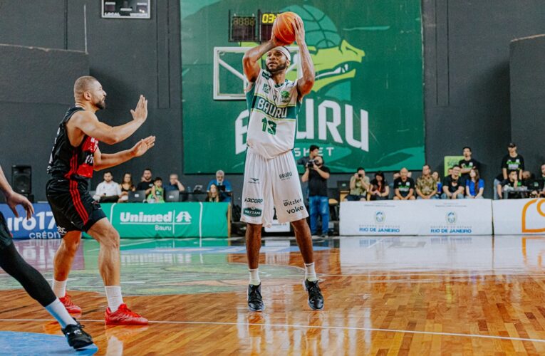 Bauru Basket é superado pelo Flamengo em mais um duelo das semifinais do NBB