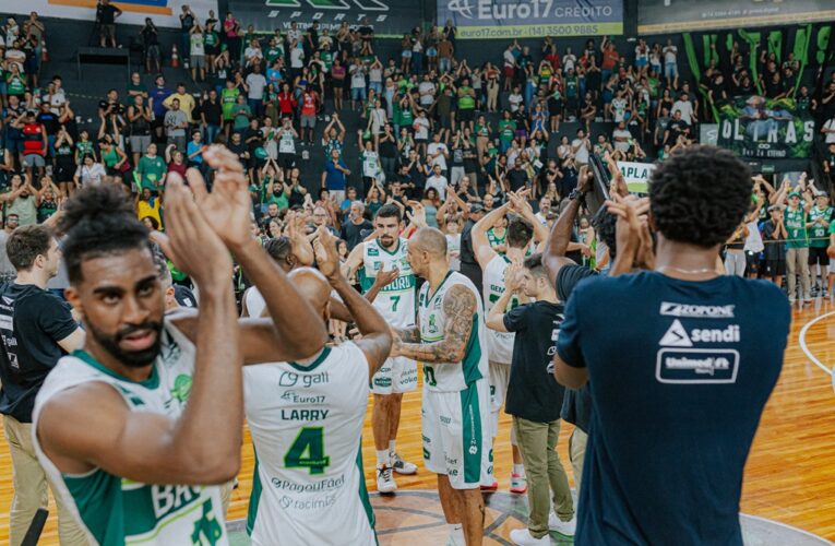 Bauru Basket perde para o Flamengo e se despede do NBB