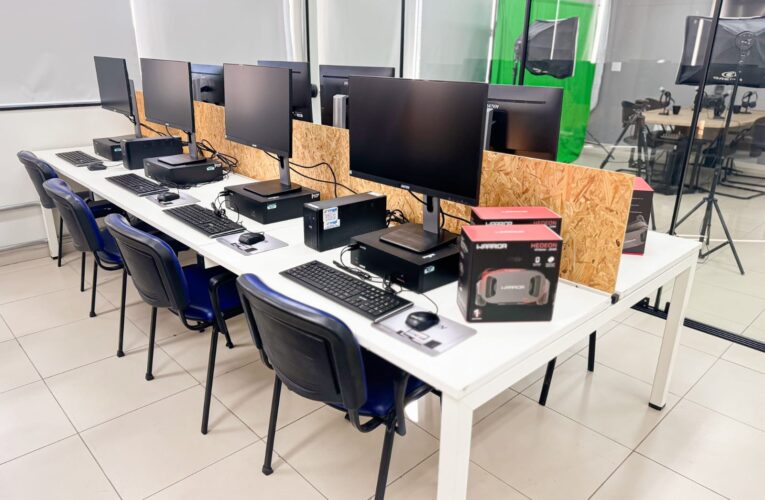 Bauru inaugura Centro de Inovação Tecnológica com sala de podcasts, coworking e realidade virtual