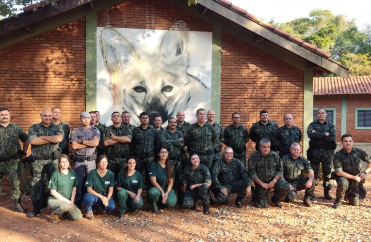 Zoológico de Bauru recebe policiais ambientais de todo o Estado para treinamentos