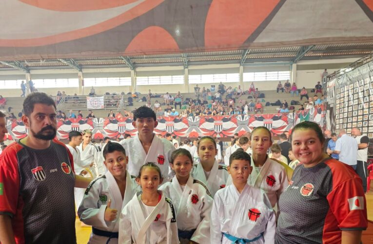 Judocas de Bauru conquistam medalhas de ouro em campeonato regional