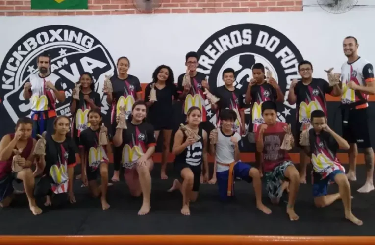 Projeto Guerreiros do Futuro abre vagas para aulas gratuitas de kickboxing