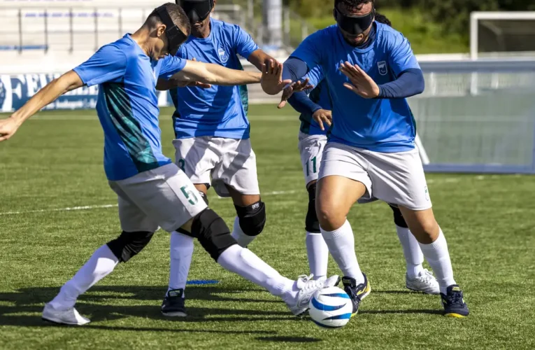 Maior campeão paralímpico, Brasil mira hexa no futebol de cegos em Paris