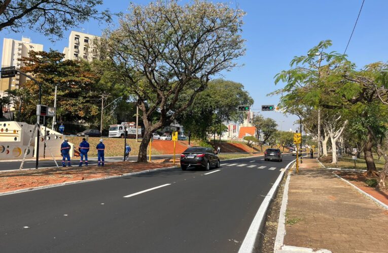 Parque Vitória Régia: Semáforo de pedestre na Av. Nações Unidas entre em operação nesta sexta-feira